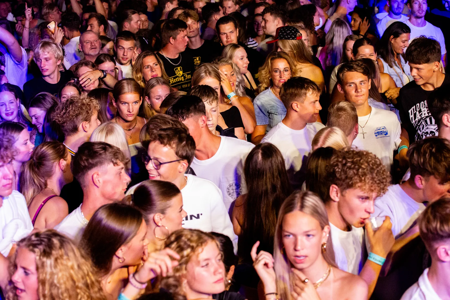 Photo from Donderdag, taken Sep 5, 2024 by pr@diekdaegen.nl
