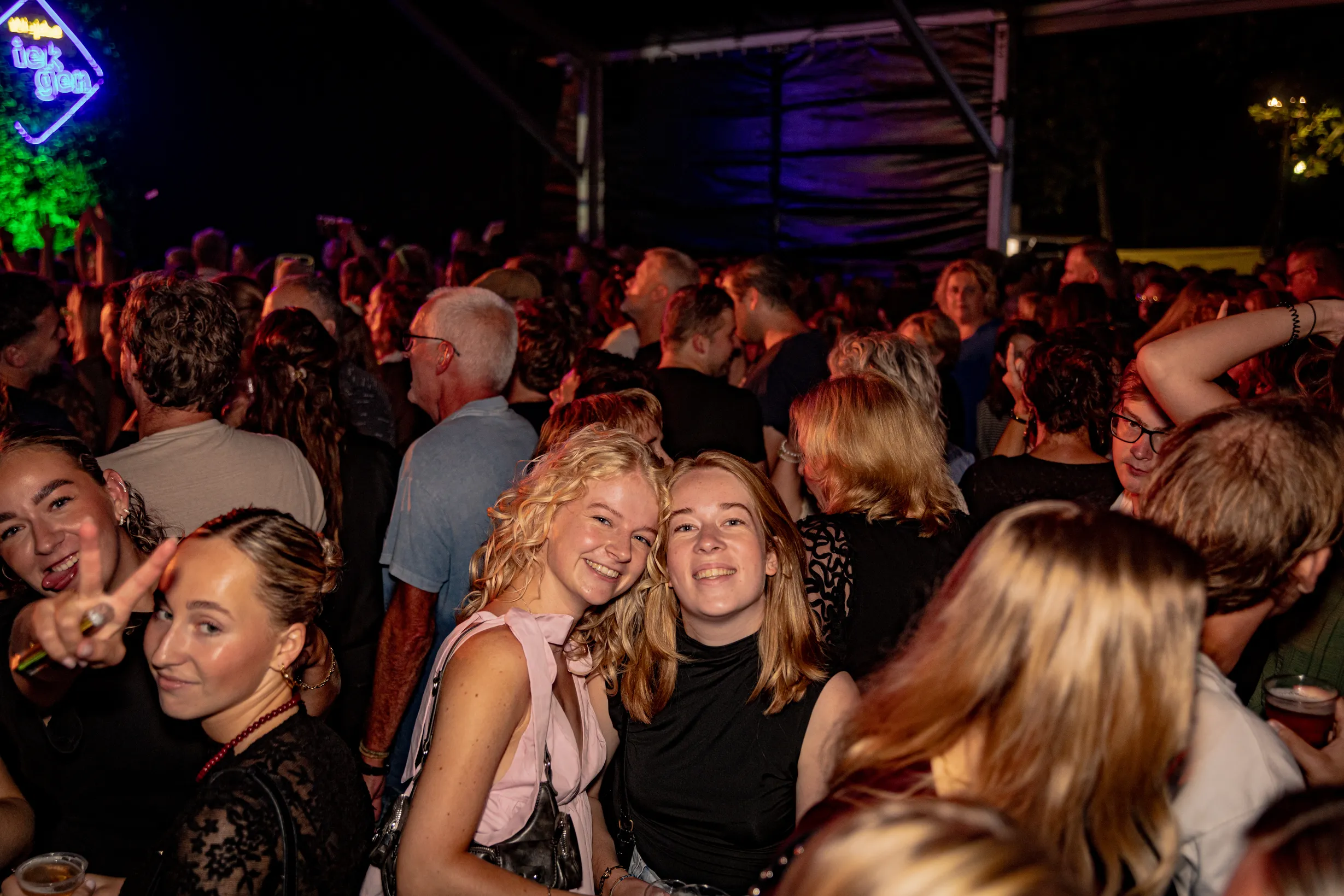 Photo from Dirty Daddies & Samuel Welten, taken Sep 3, 2026 by Bram de Smidt